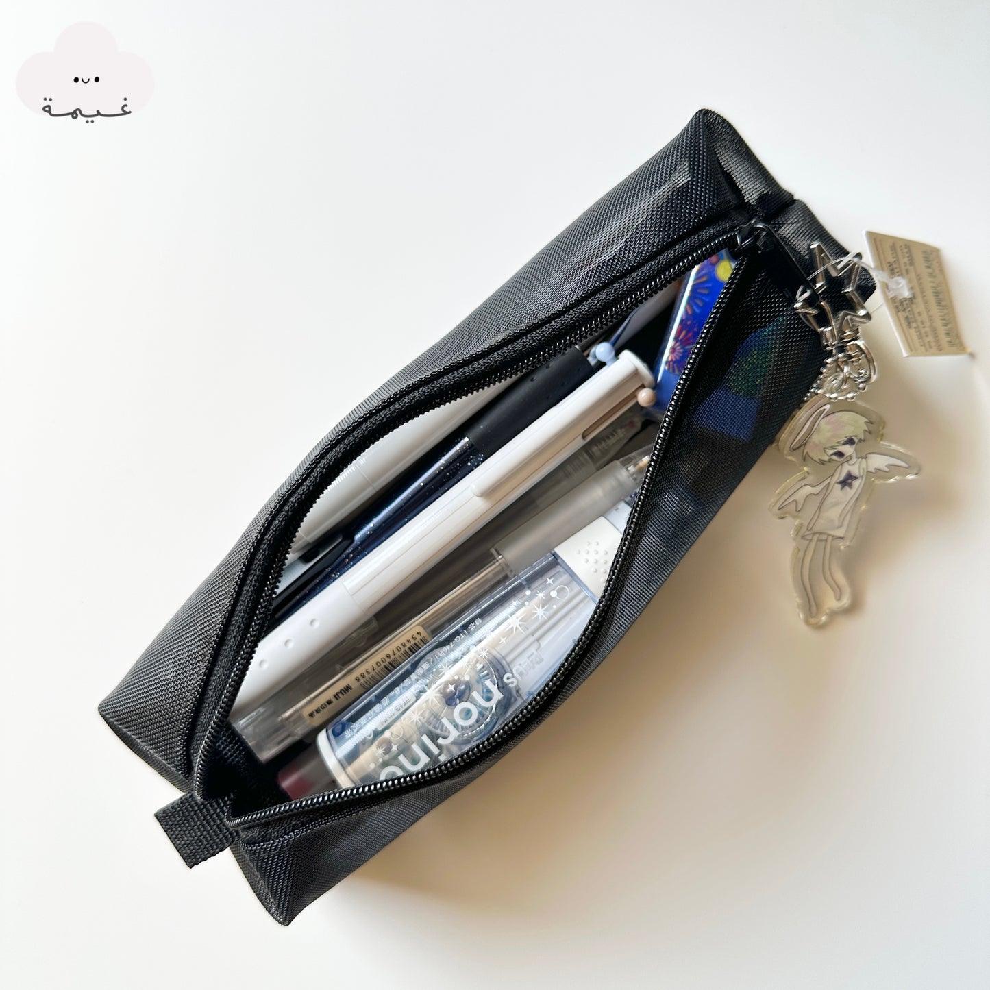 محفظة مشبكة من Muji