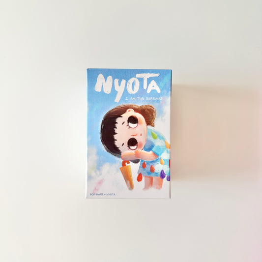 ( عشوائي ) مجسمات Nyota / I am the season من بوب مارت
