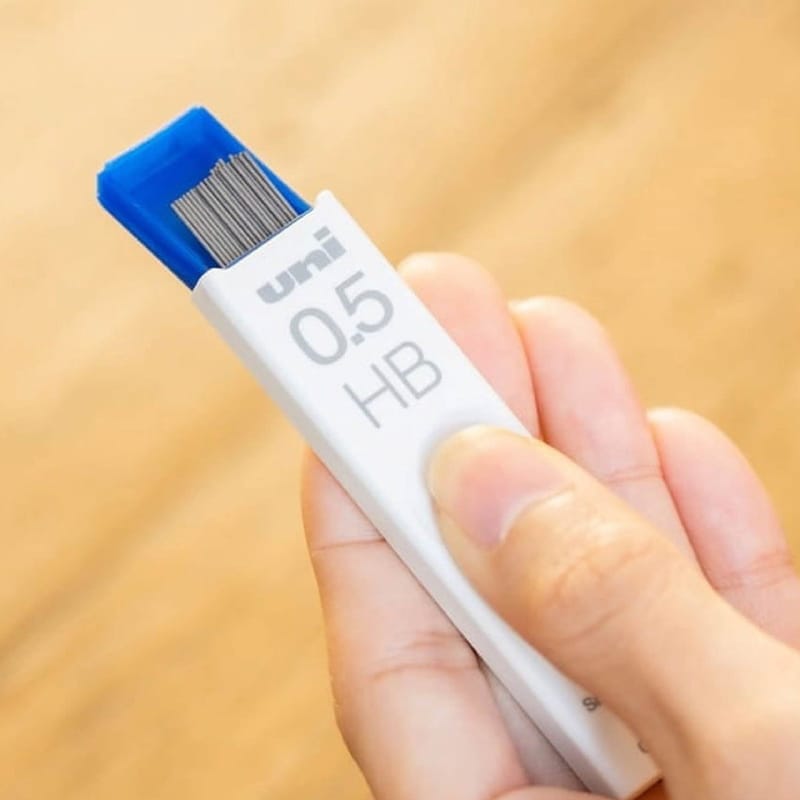 لب الرصاص المتقدم من uni