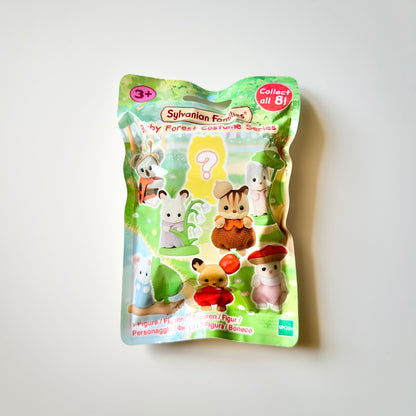 Sylvanian Families Baby Forest Costume Series عشوائي