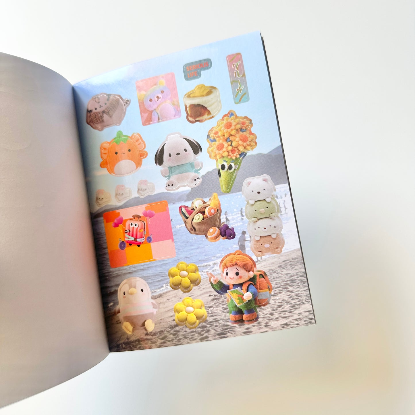 كتيب ملصقات : صندوق الدمى